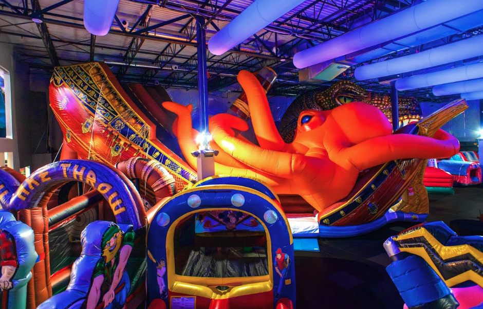 ‘World’s Largest Indoor Inflatable Amusement Park’ set to open in Colorado