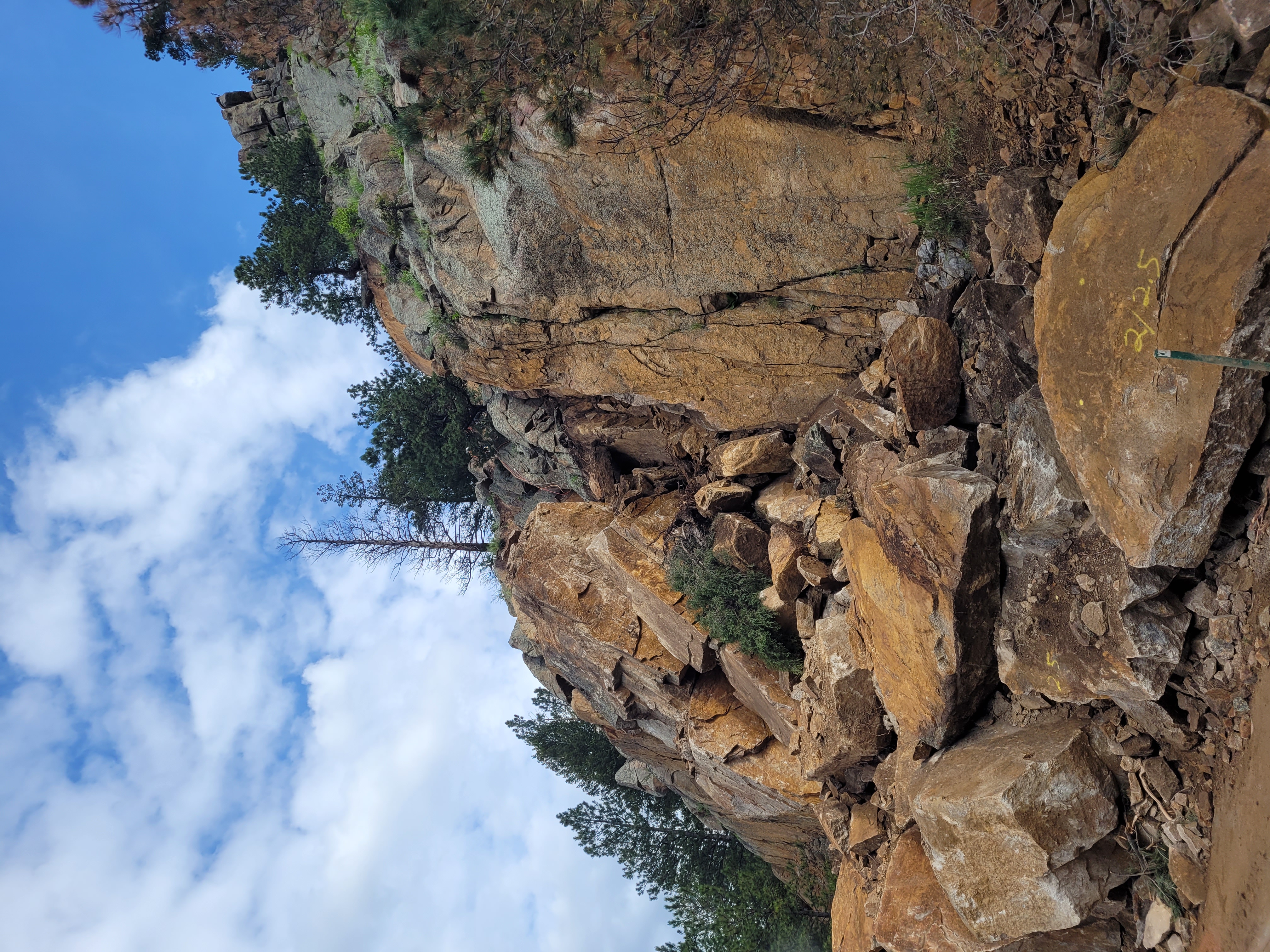 Massive rockslide on Colorado 7 between Lyons and Allenspark closes Highway 7. (Courtesy of the Colorado Department of Transportation)