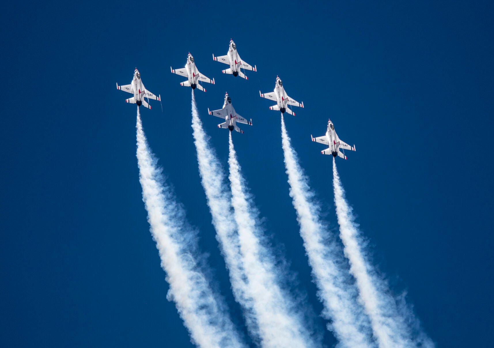The Thunder Birds perform at the Air Force Academy Graduation at Falcon Stadium on Wednesday, May 25, 2022. (Parker Seibold / The Gazette) (Parker Seibold / The Gazette)