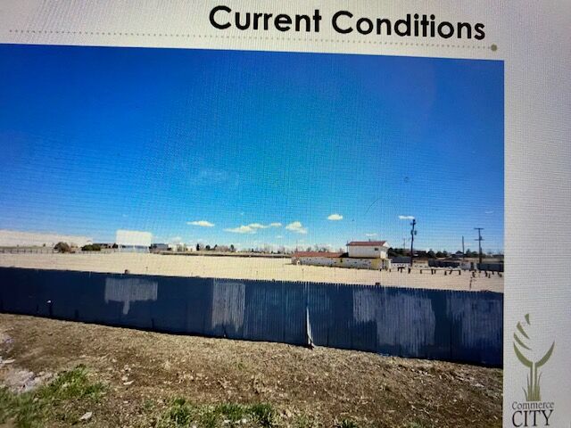 88 Drive-In in Commerce City