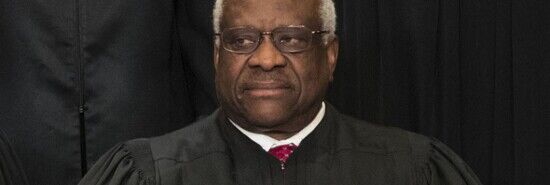 Clarence Thomas and Samuel Alito granted extensions to file financial disclosures