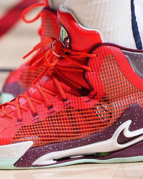 Nikola Jokic’s wedding ring tied to his shoe during a game in this photo posted to Twitter by NBA Retweet. (NBA Retweet via Twitter)