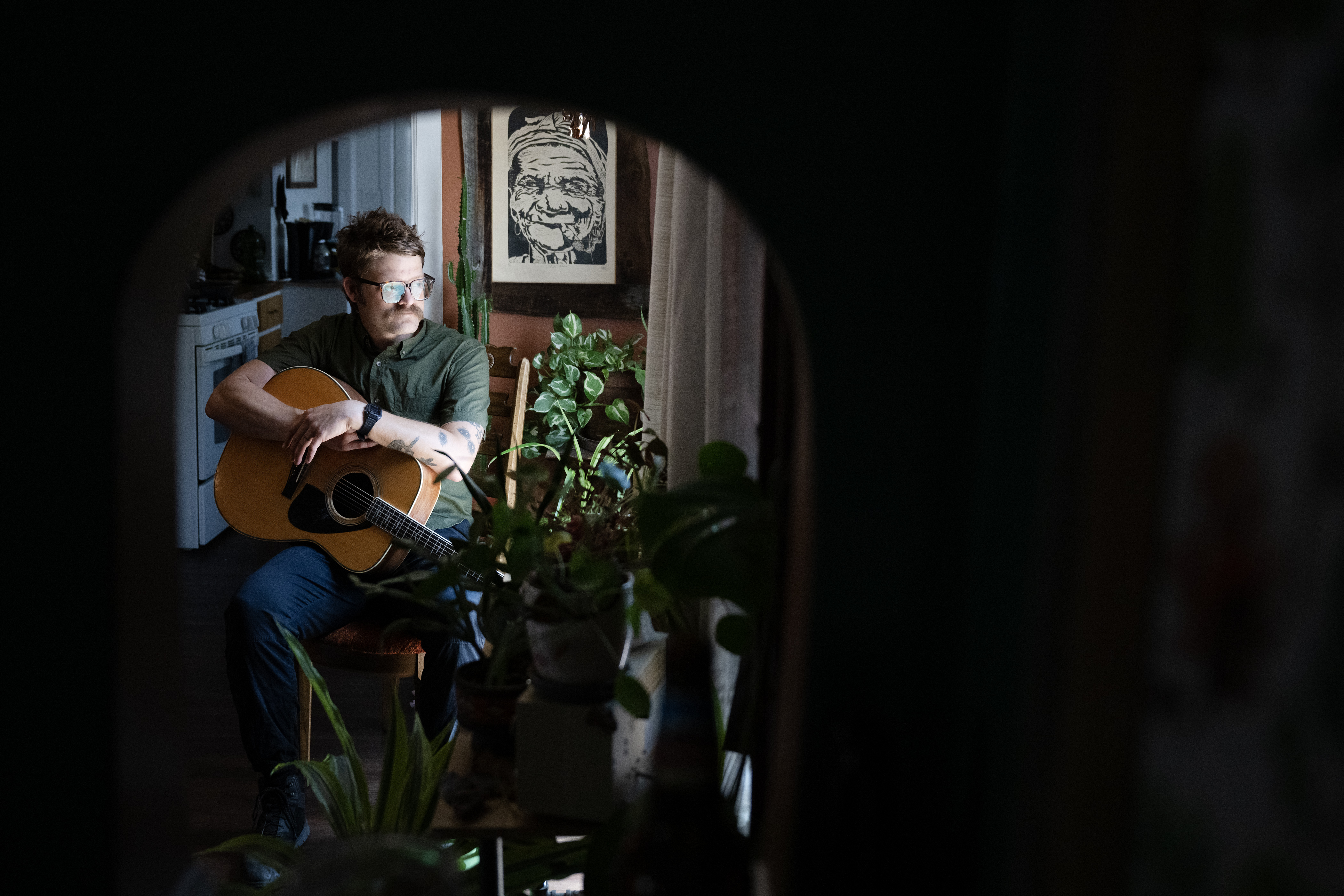 Singer and songwriter Anthony Ruptak sits for a photo with his 1970’s Yamaha acoustic guitar on Thursday, July 20, 2023, at his home west of Denver, Colo. (Timothy Hurst/Denver Gazette) (TimHursttim.hurst@gazette.comhttps://secure.gravatar.com/avatar/aca82bd62b4ee425c598527cd6faa1b1?d=mm&r=g)