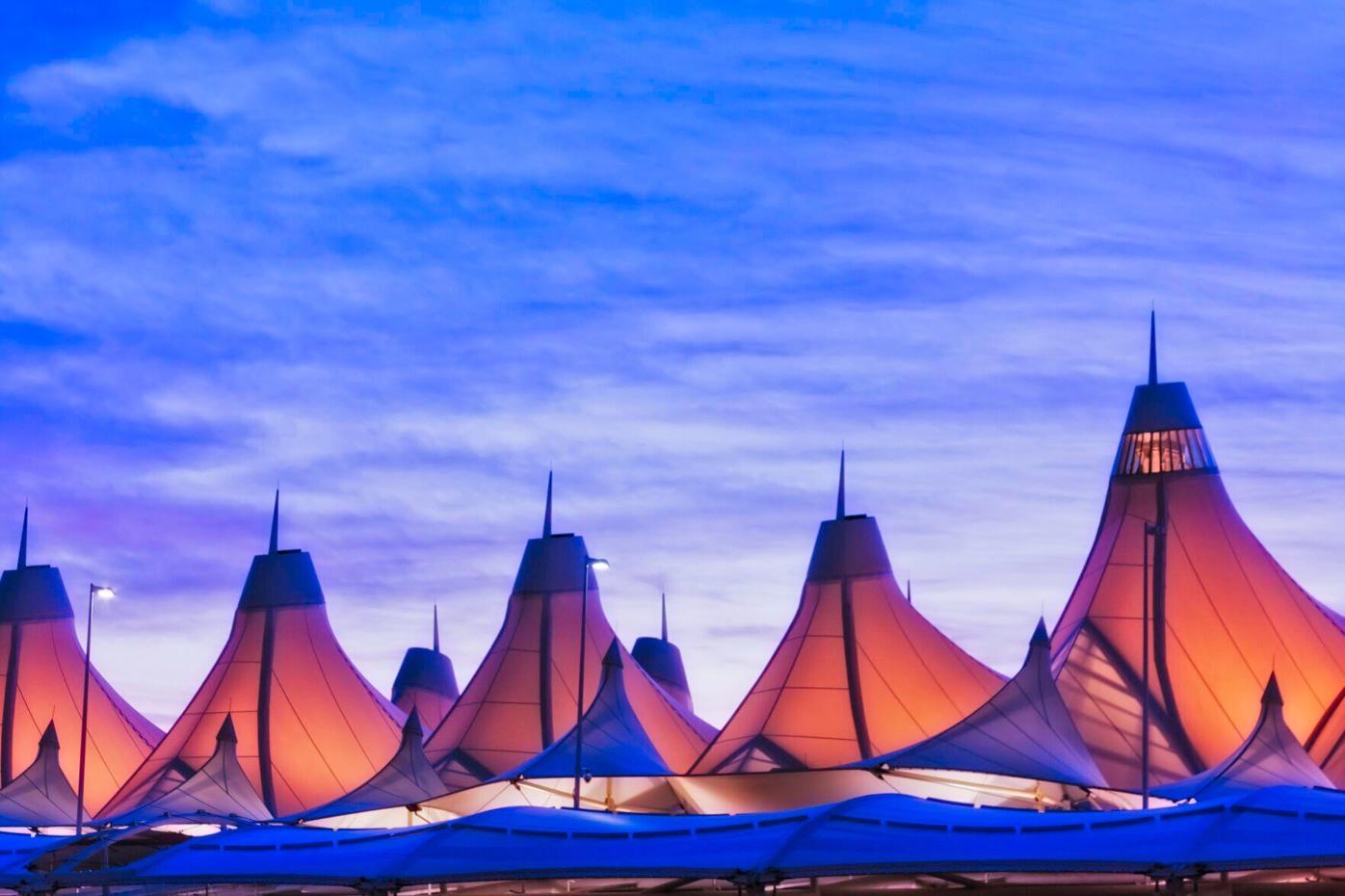 Over 500 flights delayed out of DIA Saturday