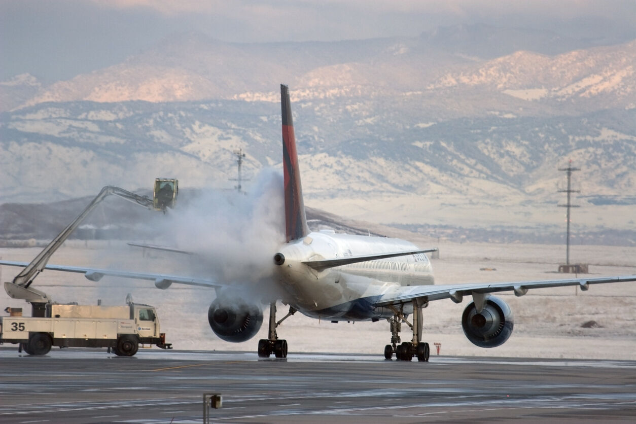 Hundreds of flights delayed Sunday at Denver International Airport