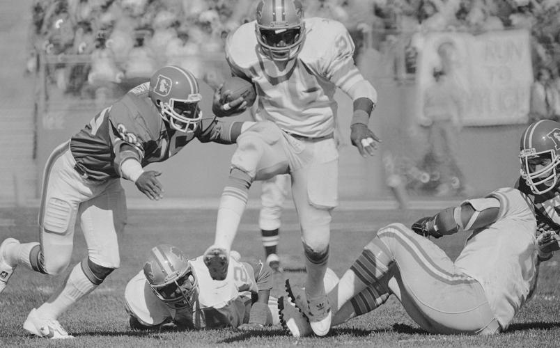 Thompson.Broncos.jpg