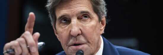 John Kerry snaps after being grilled on private jet usage
