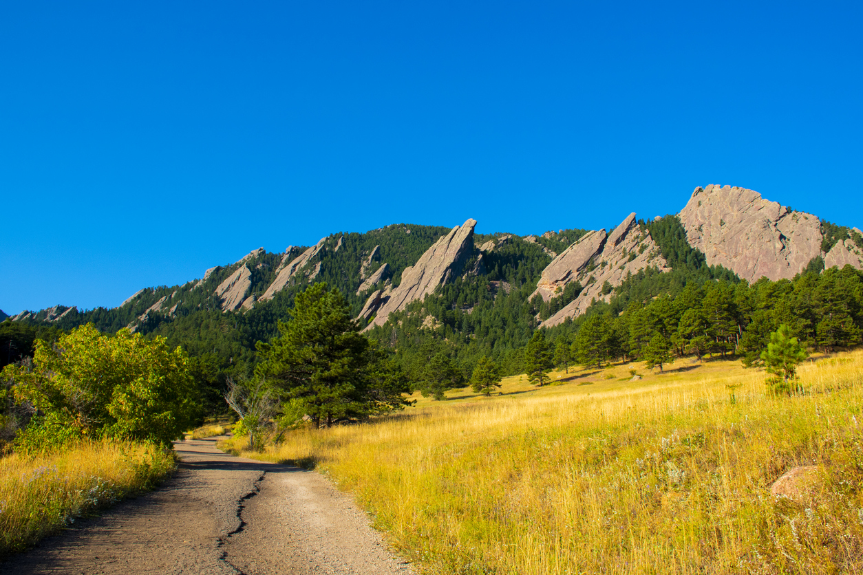 Climber falls 100 feet free soloing 1st Flatiron in Boulder