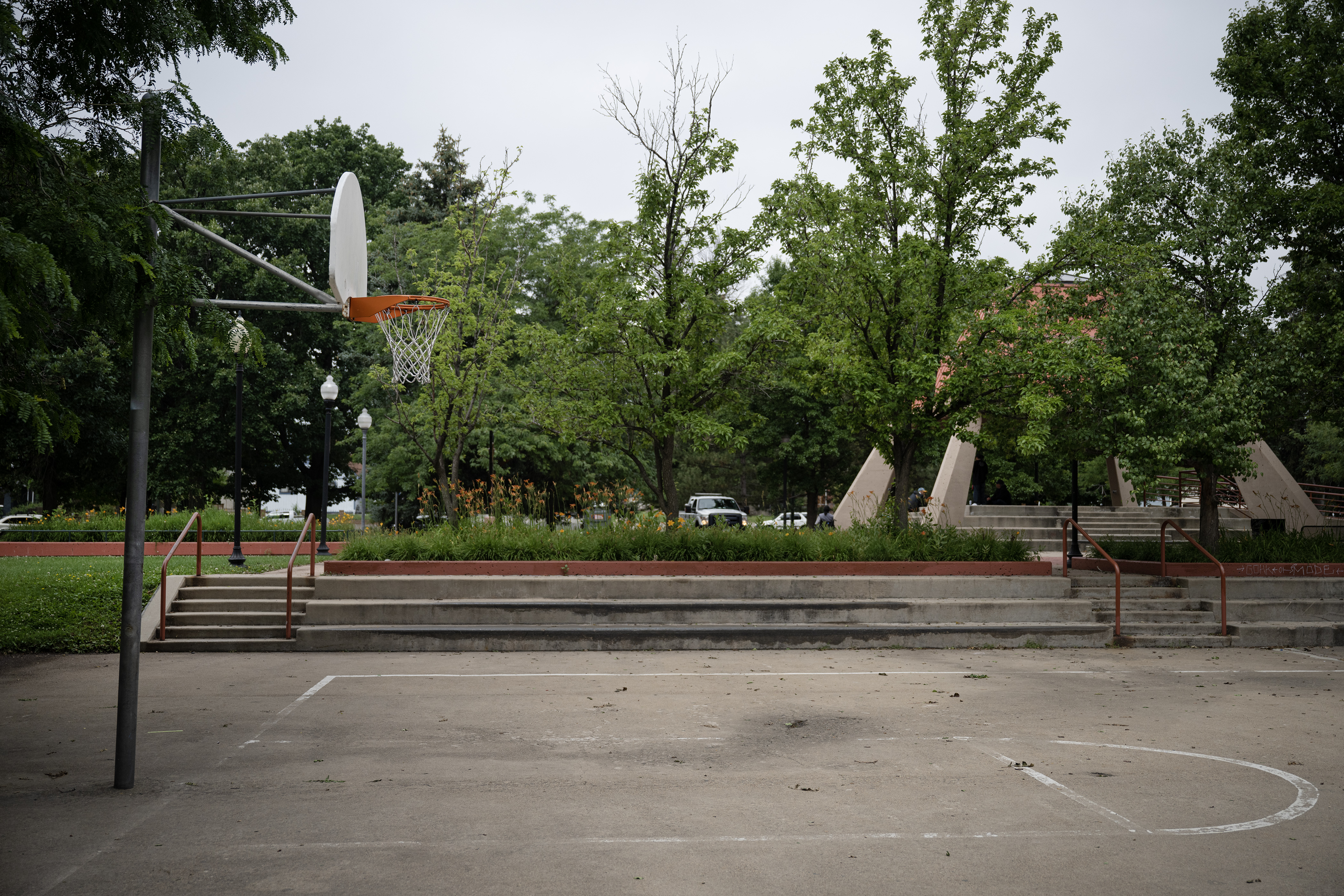 Paint is worn off the basketball court that sits where the community pool once was on Thursday, July 6, 2023, at La Raza Park in Denver. (Timothy Hurst/Denver Gazette) (TimHursttim.hurst@gazette.comhttps://secure.gravatar.com/avatar/aca82bd62b4ee425c598527cd6faa1b1?d=mm&r=g)