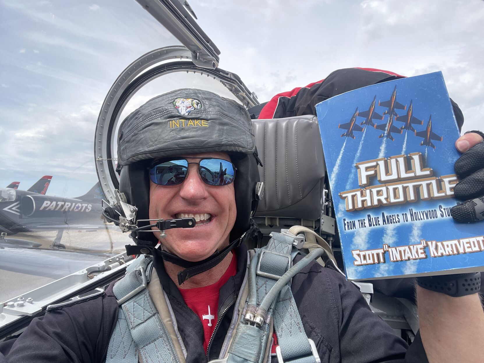 Full Throttle: Colorado pilot has flown over 90 combat missions, stunt doubled for Tom Cruise in ‘Top Gun’