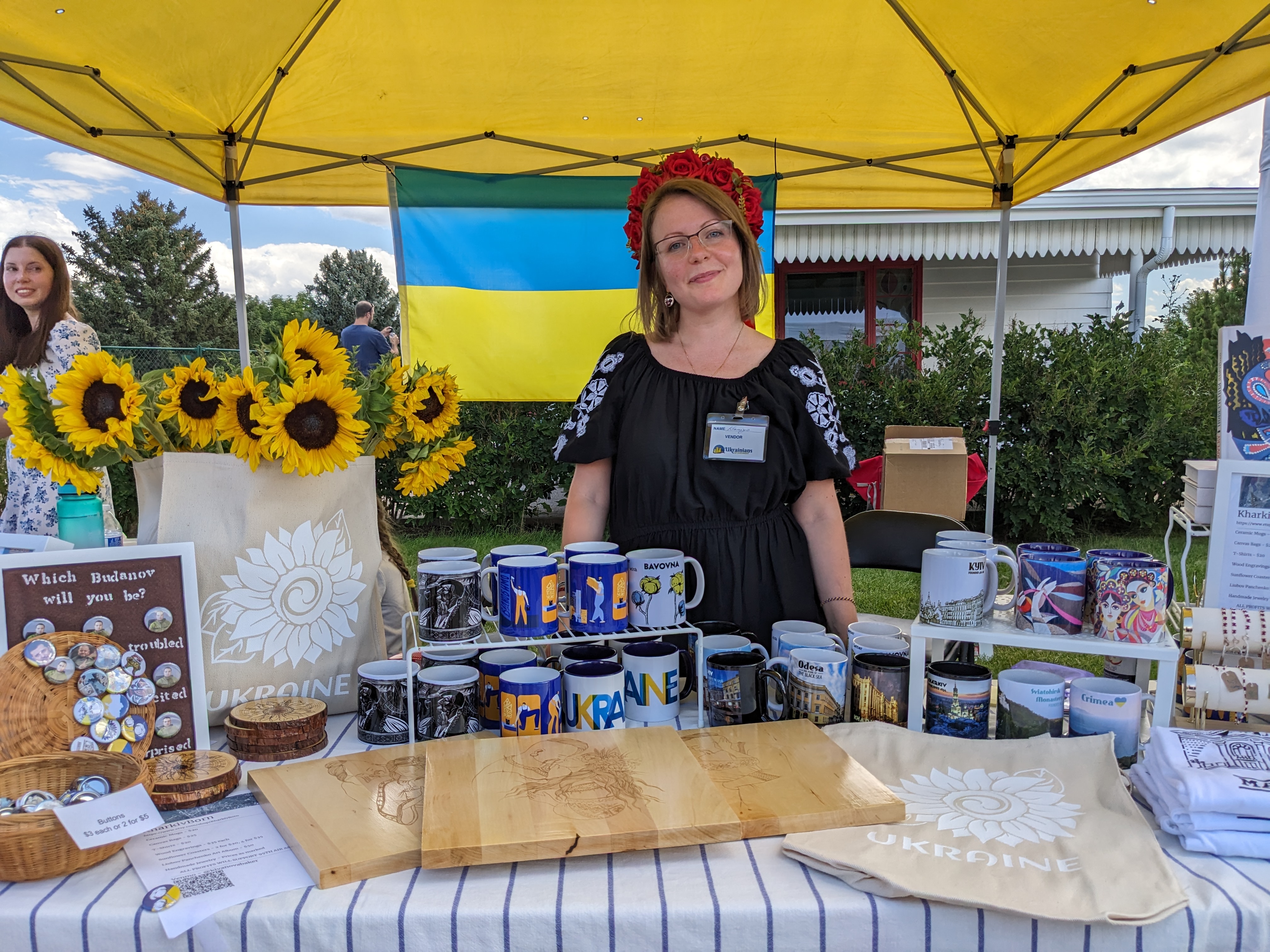 Kseniya Ivanova-Baker sold various art and mugs to support her home city of Kharkiv, Ukraine. (SageKelleyJefferson County Reportersage.kelley@denvergazette.comhttps://denvergazette.com/content/tncms/avatars/e/5f/457/e5f45740-2717-11ee-85b2-ab80f2d36252.5b966c1d2ce4987987665d57c237eda4.png)