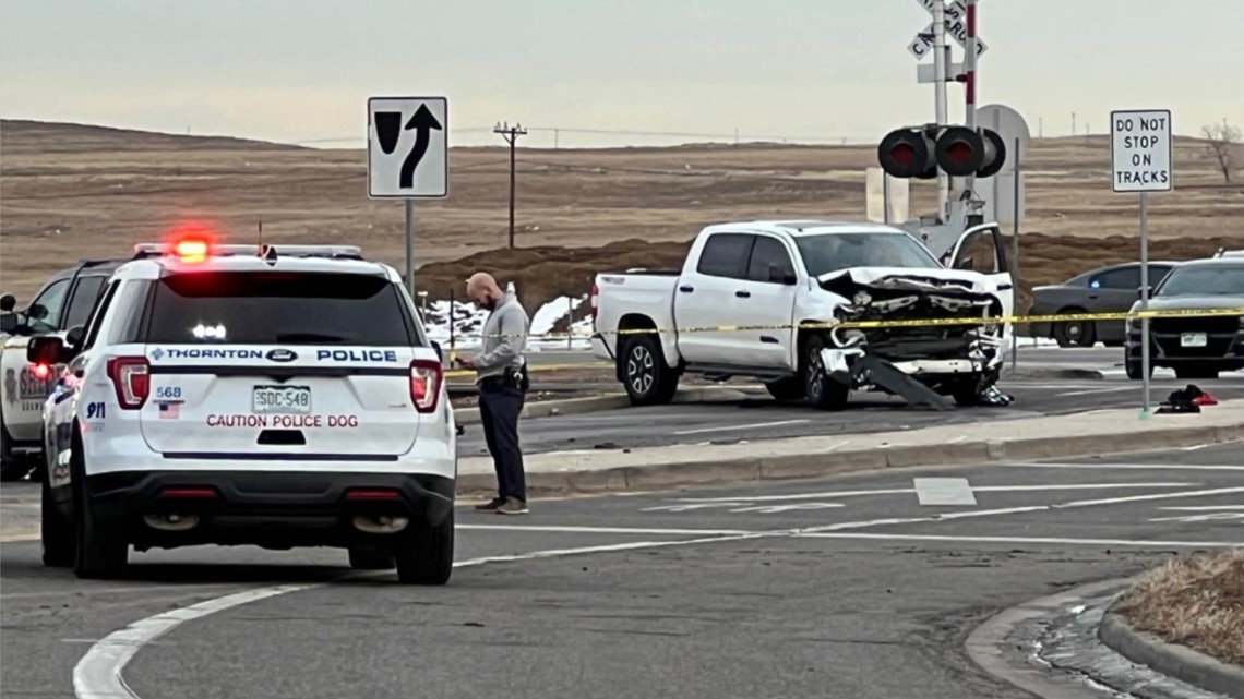 Thornton officers justified in shooting robbery suspect