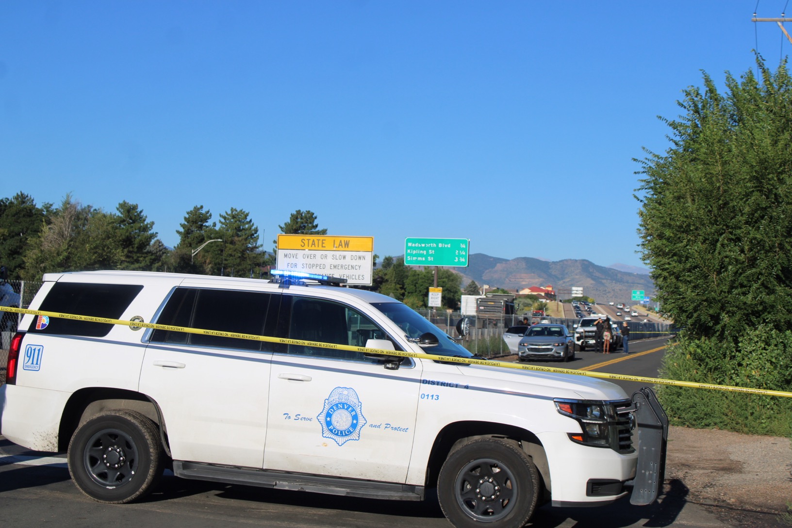 Apparent standoff situation in south Denver affects many