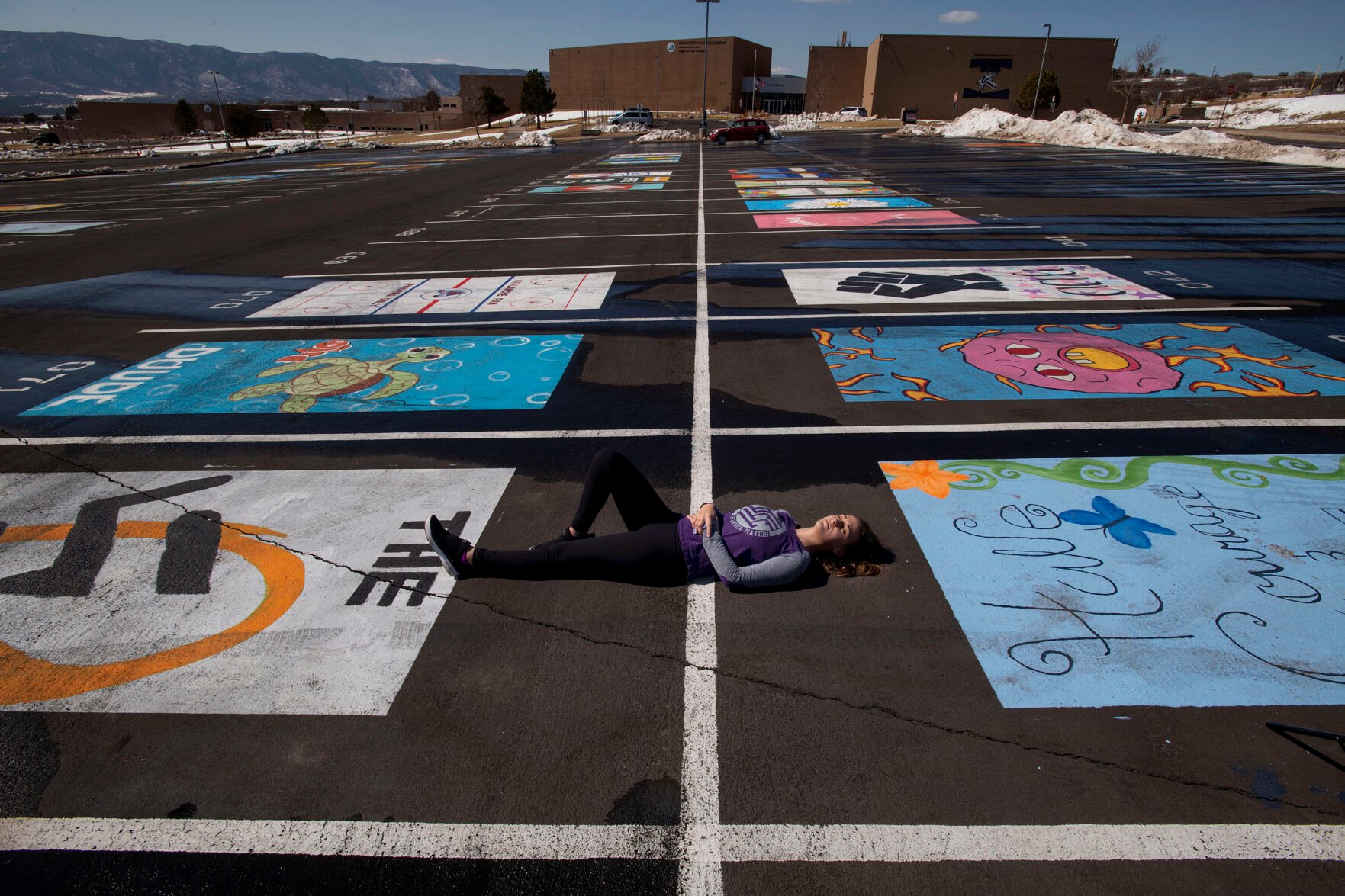 In Colorado schools, post-pandemic performance gaps widen; boys are bouncing back quicker than girls
