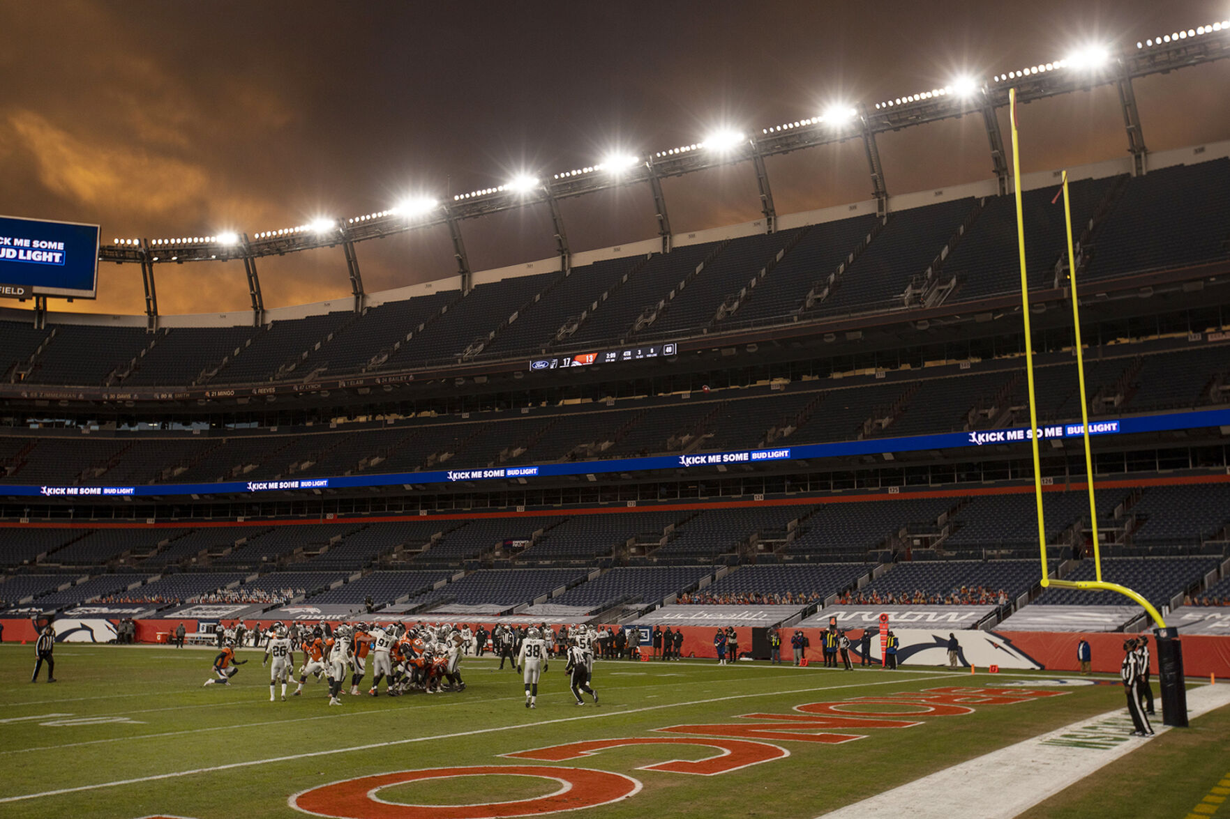 Broncos, Rockies to have full capacity at Empower Field, Coors Field