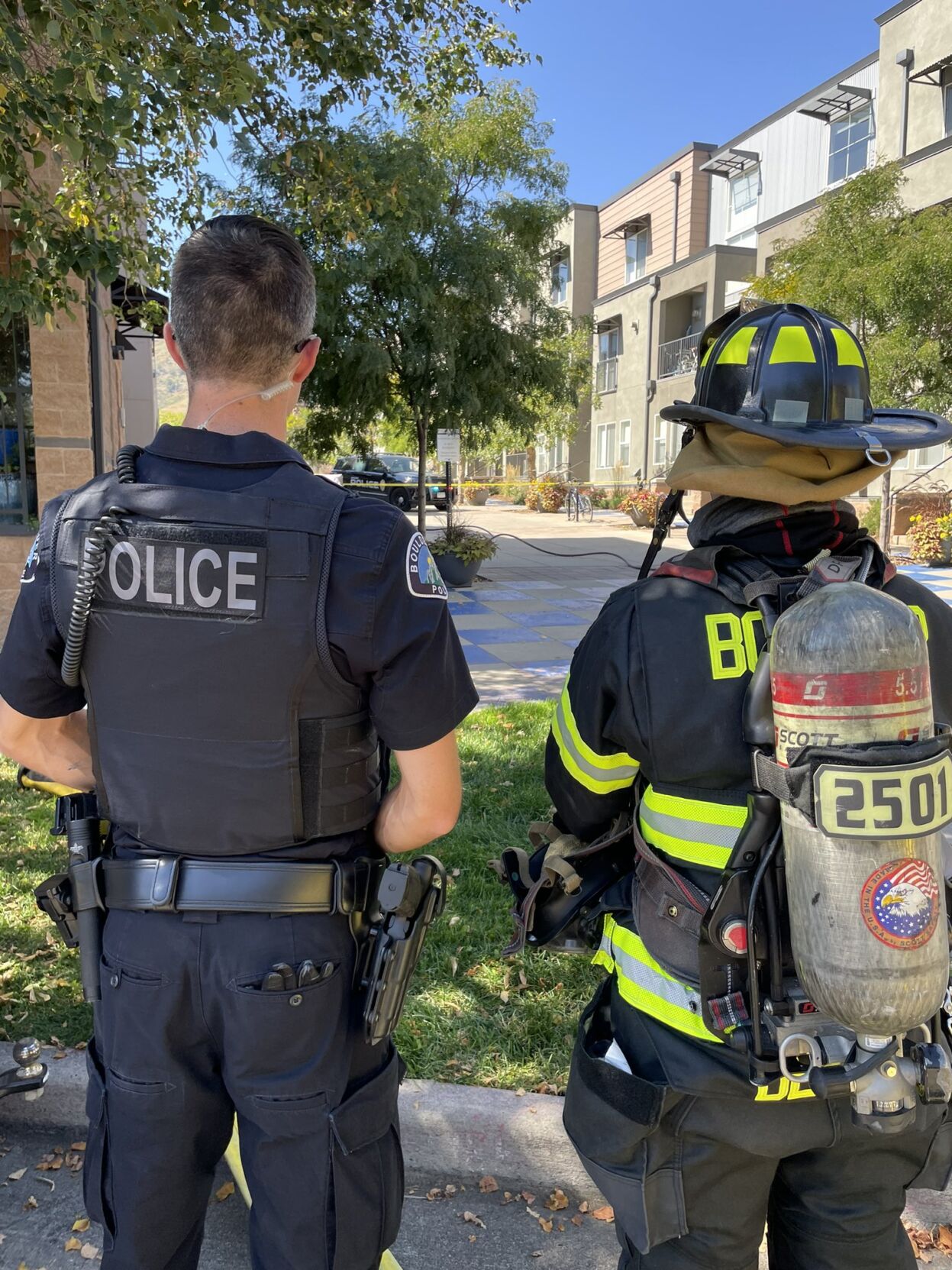 Boulder police evacuate area, investigate suspicious item and death