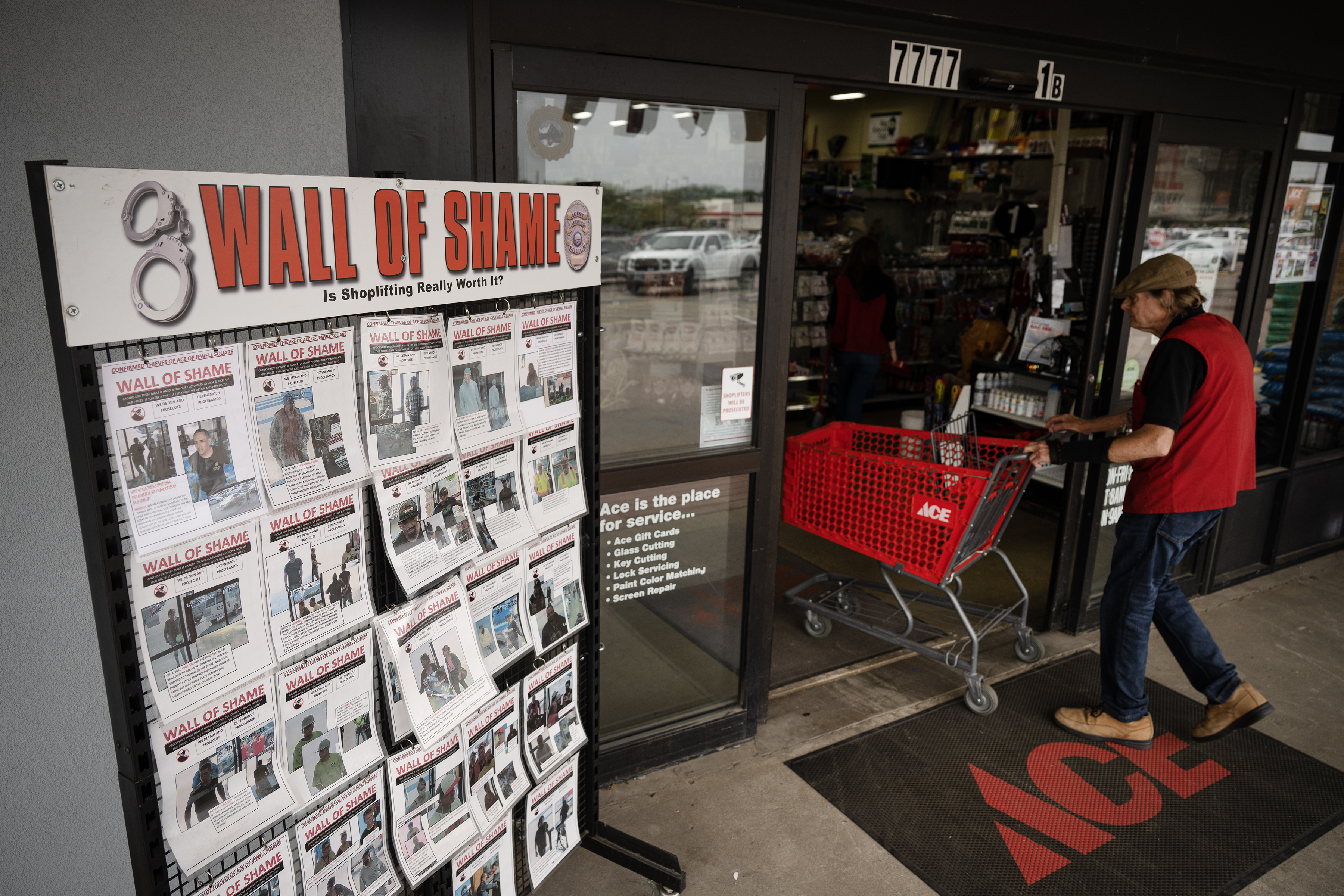 A “Wall of Shame” featuring photos and descriptions of shoplifters sits outside the Ace Hardware at the Jewell Square Shopping Center on Friday, Dept. 15, 2023, in Lakewood, Colo. (Timothy Hurst/Denver Gazette) (TimHursttim.hurst@gazette.comhttps://secure.gravatar.com/avatar/aca82bd62b4ee425c598527cd6faa1b1?d=mm&r=g)