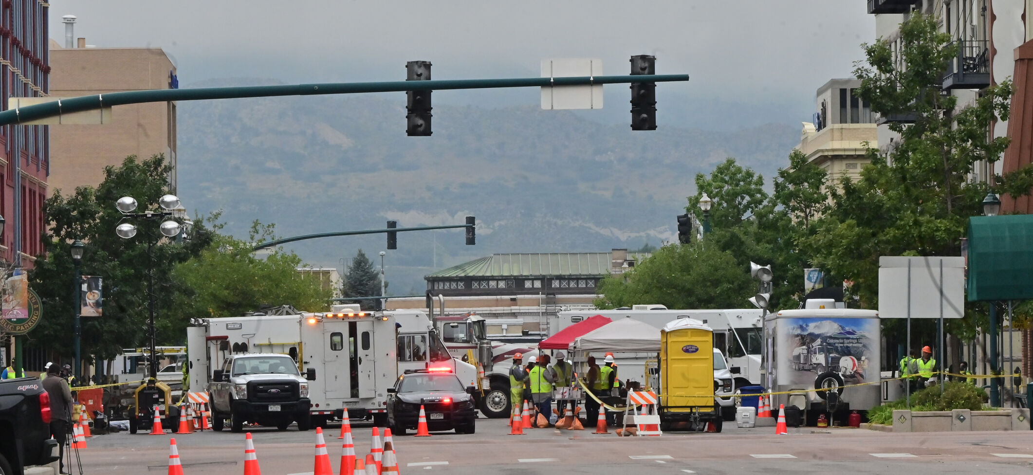 Crews from Colorado Springs Utilities have been working since early Monday morning on damage caused by an underground fire in downtown that ended up shutting down parts of Colorado Springs, due to a loss of power. (Photo by Jerilee Bennett, The Gazette)