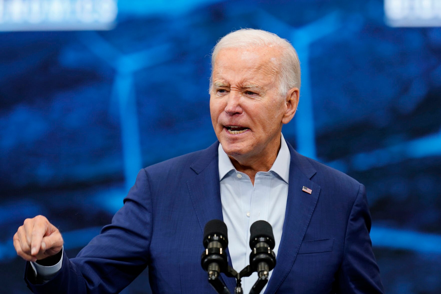 President Joe Biden speaks about the economy at Arcosa Wind Towers factory on Aug. 9, 2023, in Belen, N.M. (ErnestLuningernest.luning@coloradopolitics.comhttps://secure.gravatar.com/avatar/61bb0c52154afebd2a291cd6e42b5b66?d=mm&r=g)