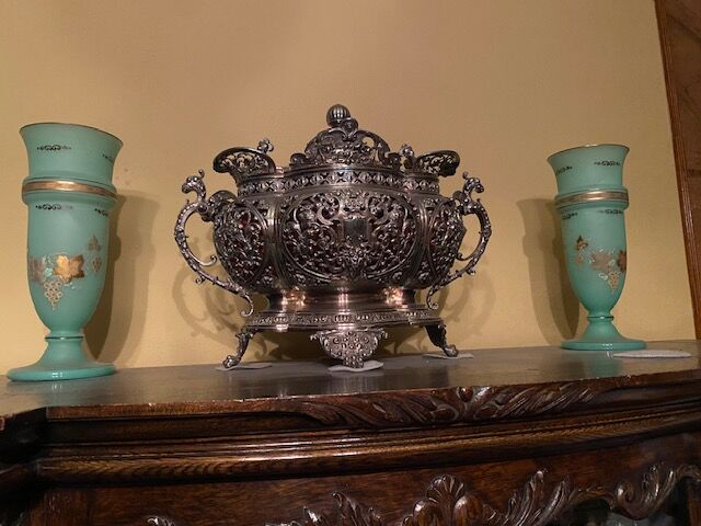 Margaret Brown's silver-plated punch bowl sits in the dining room. (CarolMcKinleyDenver Enterprise Reportercarol.mckinley@gazette.comhttps://denvergazette.com/content/tncms/avatars/5/c3/a0f/5c3a0fbe-1007-11ec-9e18-b7f42cfa4b0f.9565a0ce58866e86bcf18260621c2a46.png)