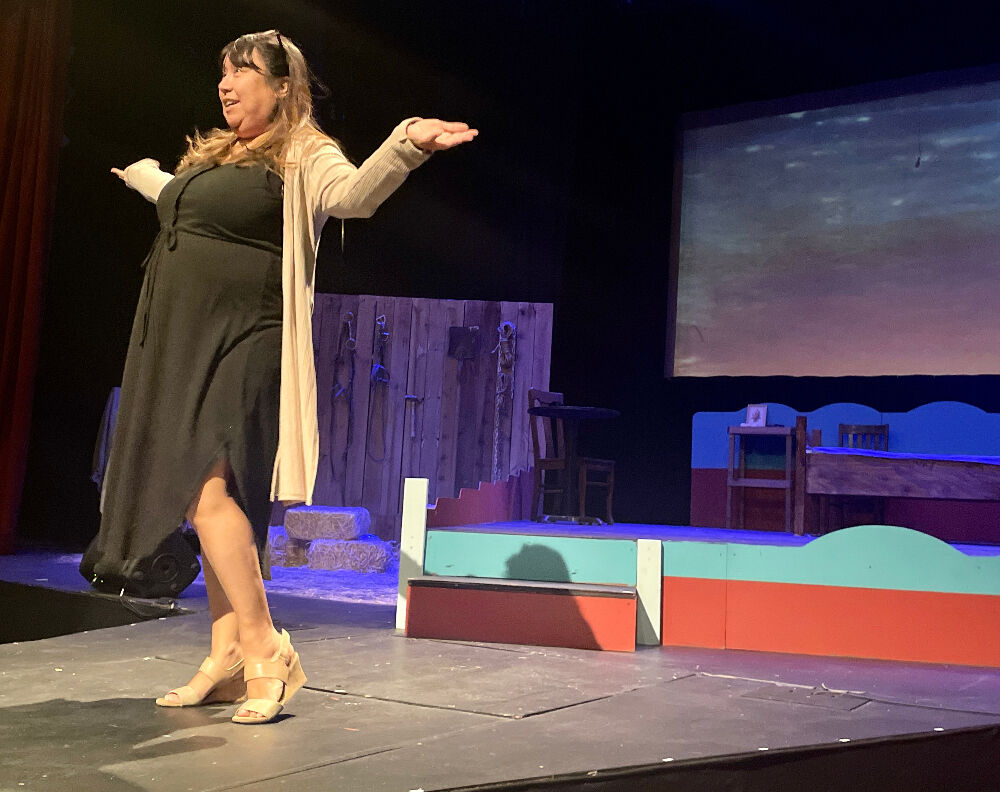 Mica Garcia de Benavidez greets the crowd at Saturday night's performance of 