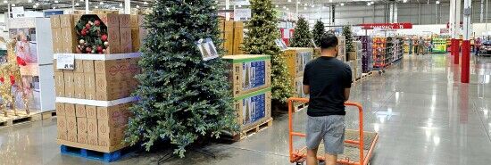 Christmas shopping is beginning ever earlier, even before Halloween. Here’s why