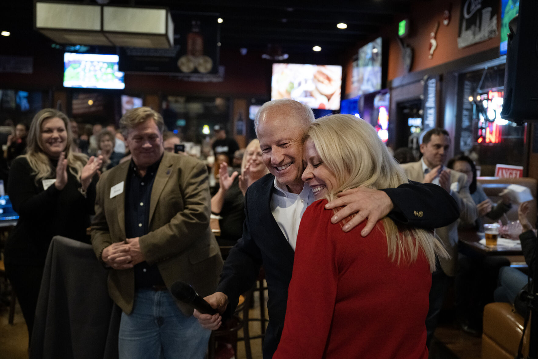 Aurora Mayor Mike Coffman secures commanding lead in reelection bid