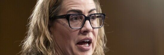 Kyrsten Sinema accused in ethics complaint of ‘ongoing failure’ to report finances
