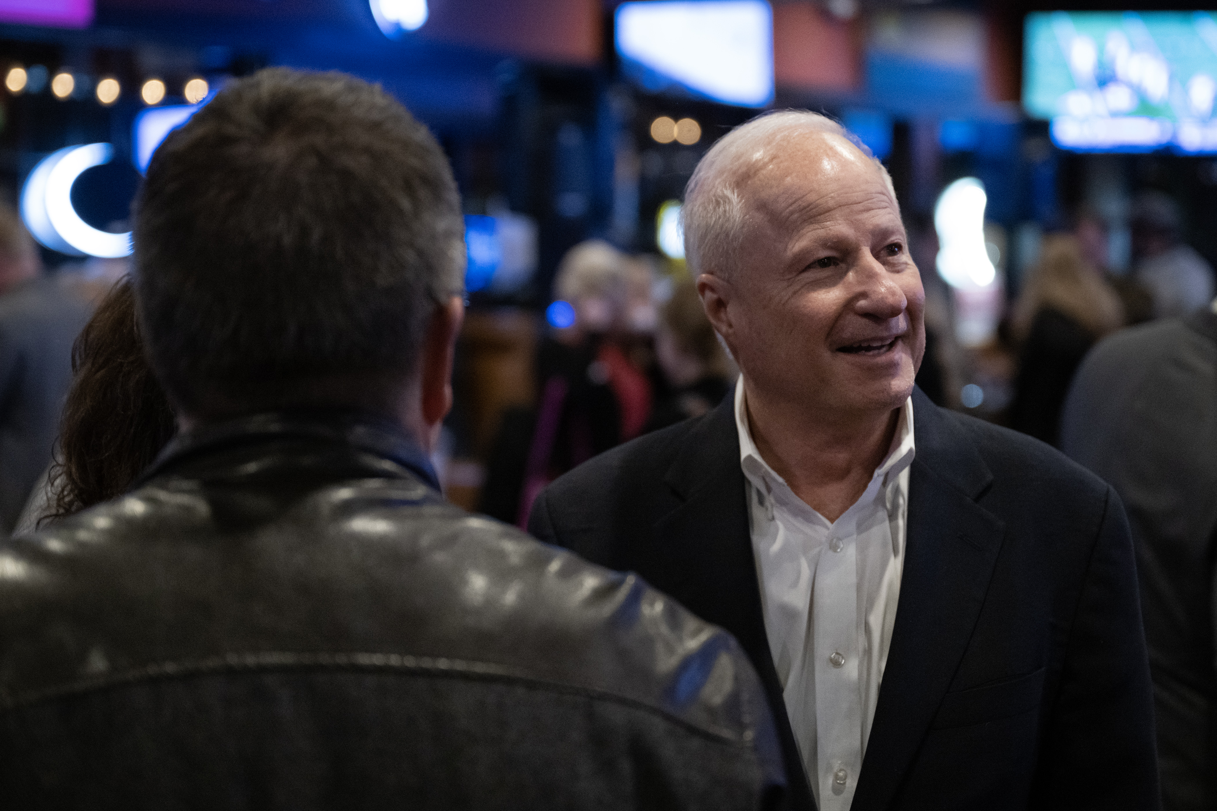 Aurora to hold receptions honoring departing city council member, welcoming new ones