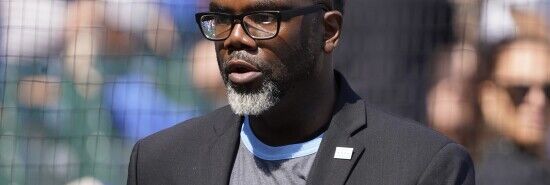 Chicago Mayor Johnson casts tiebreaking vote against censure of disgraced ally in City Council