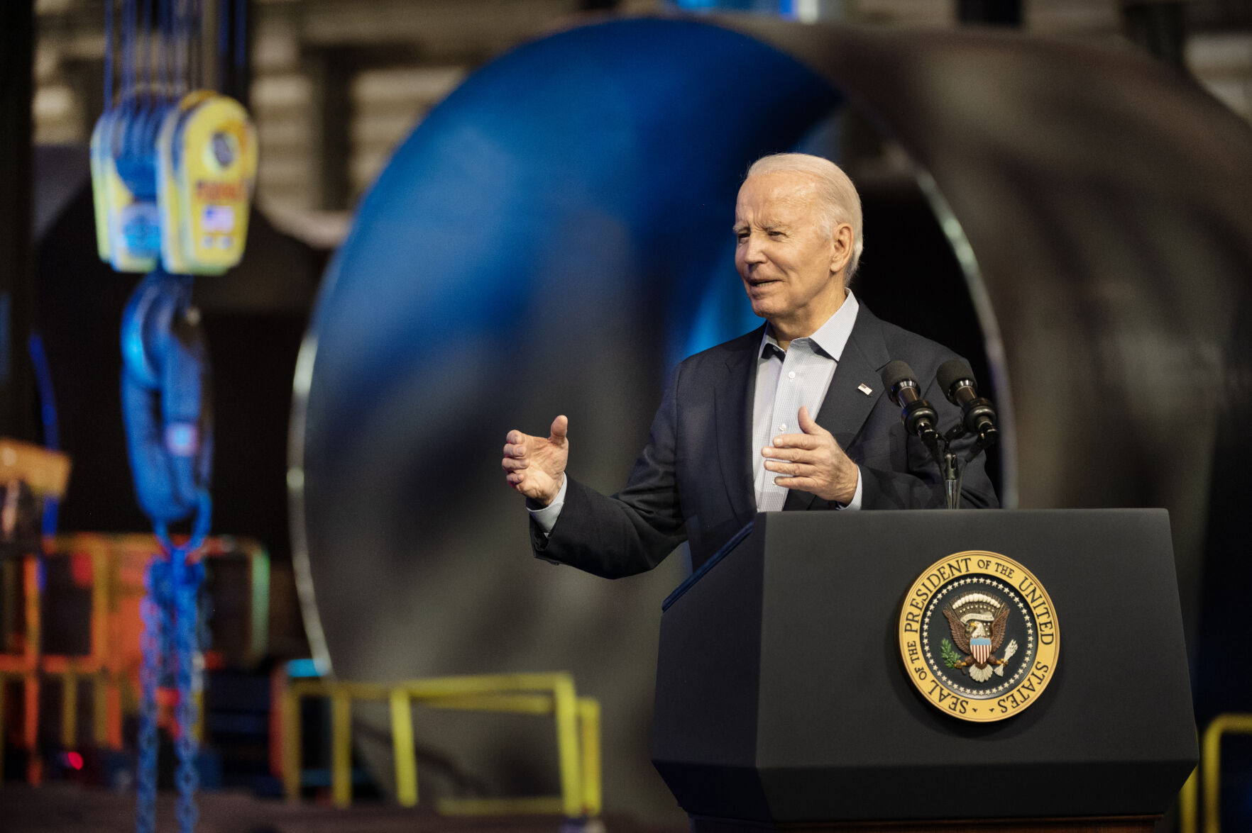 Pres. Joe Biden gives a few remarks after being given a tour of the CS Wind in Pueblo by employees on Wednesday, Nov. 29, 2023. (Photo by Jerilee Bennett, The Gazette)