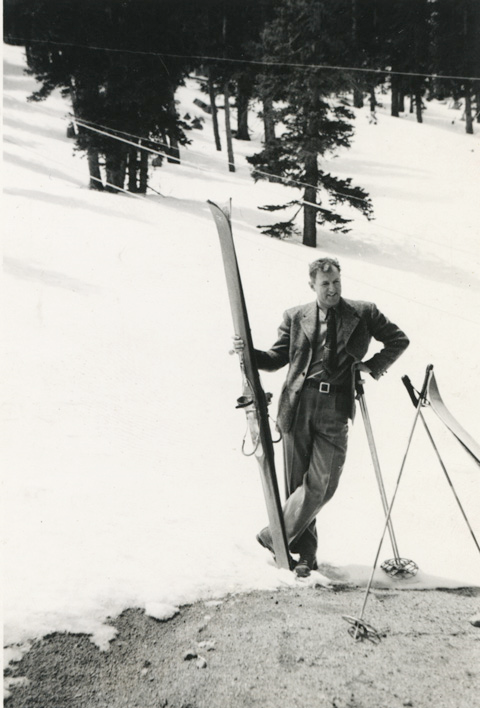 Don Lawrie at Glen Cove.png