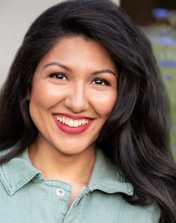 Headshot Iliana Lucero Barron