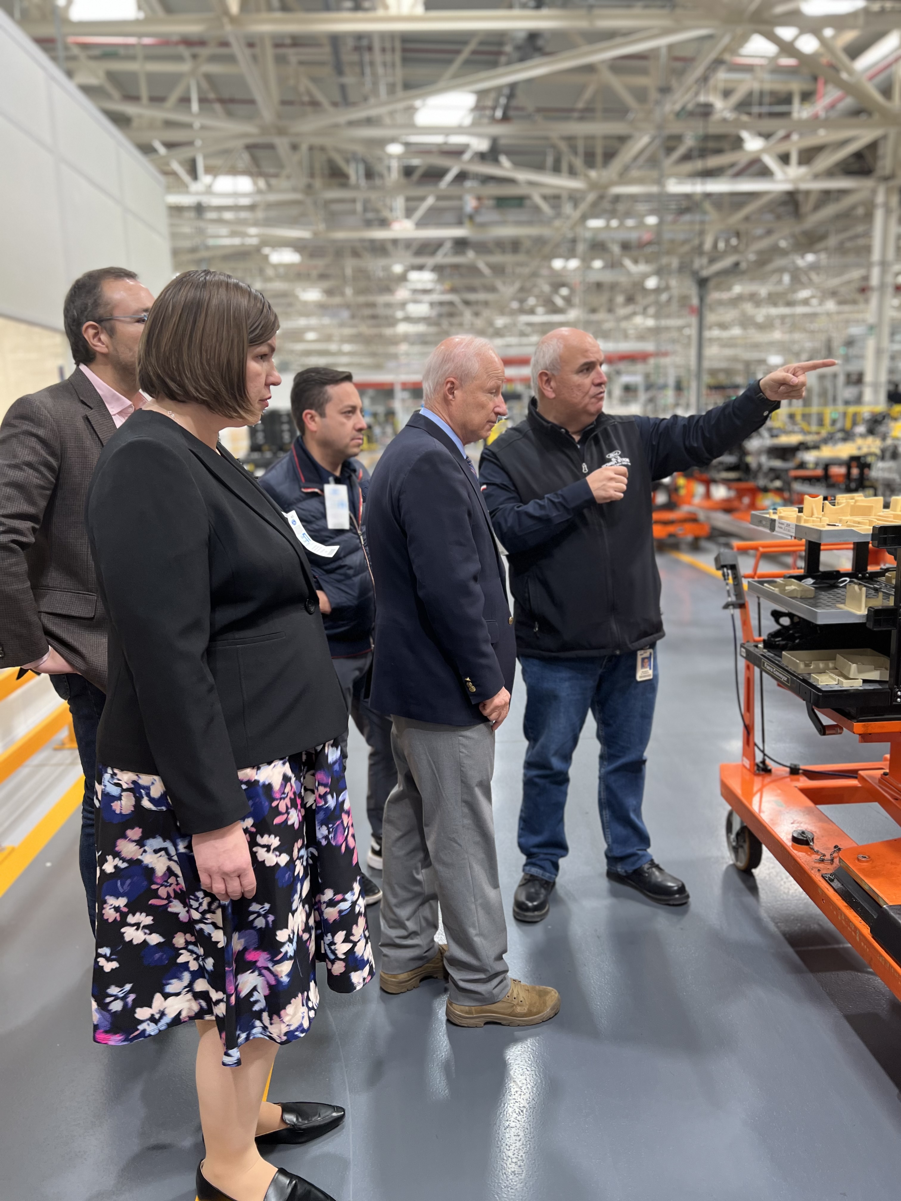 Aurora Mayor Mike Coffman and Councilmember Alison Coombs tour a Ford manufacturing facility in Chihuahua, Mexico during a trip to sign a sister city agreement. (Courtesy photo,  City of Chihuahua Communications Office and Aurora Sister Cities International)