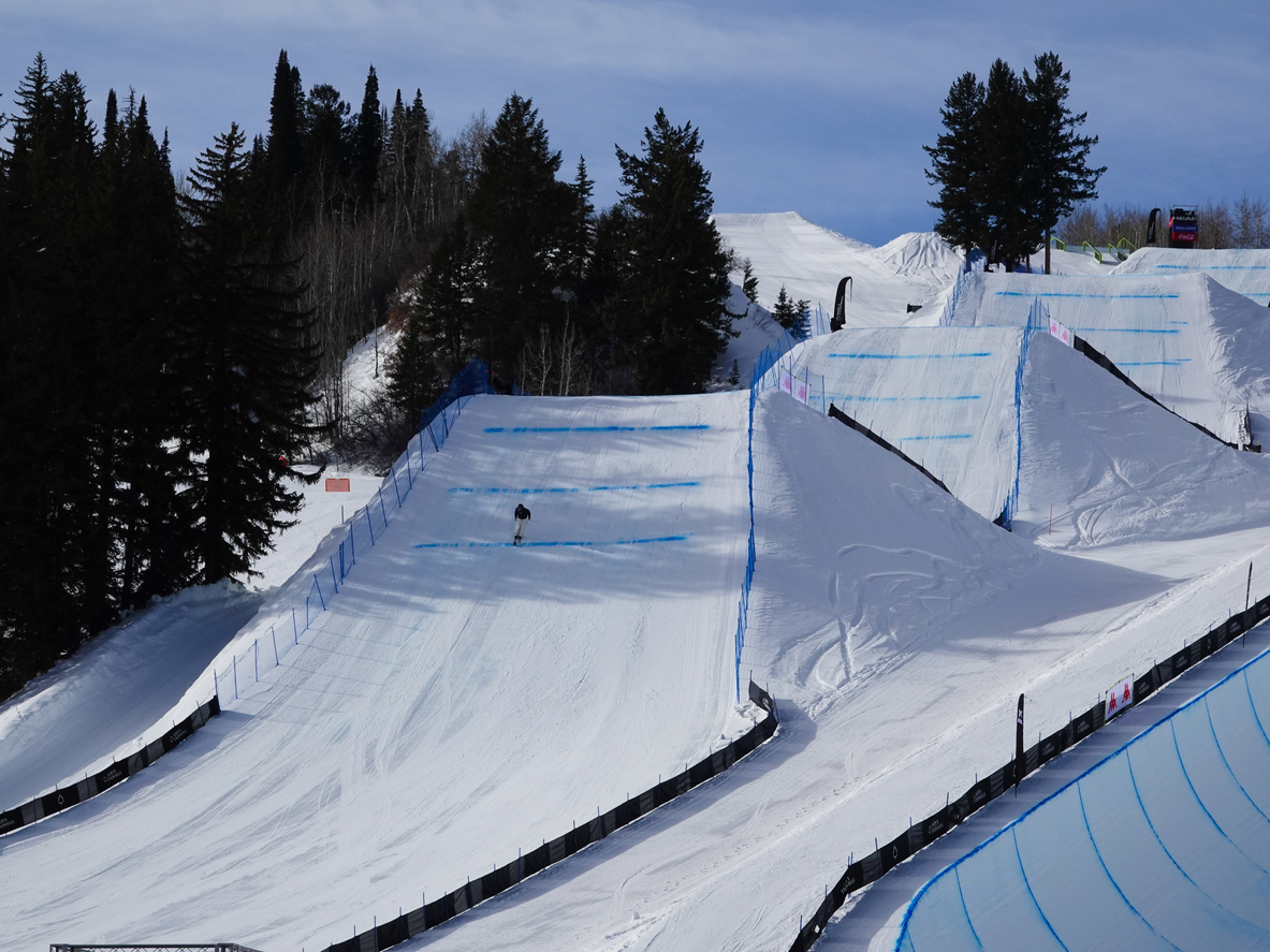 Governor Polis and CDOT announce partnership between X Games Aspen and Bustang