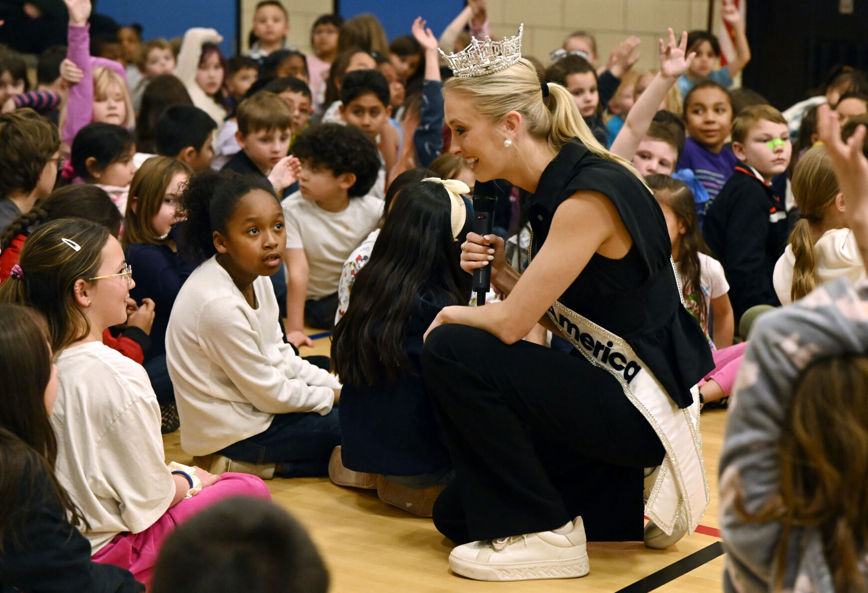 Newly-crowned Miss America encourages students at Colorado school: ‘You can do all of it … and more’