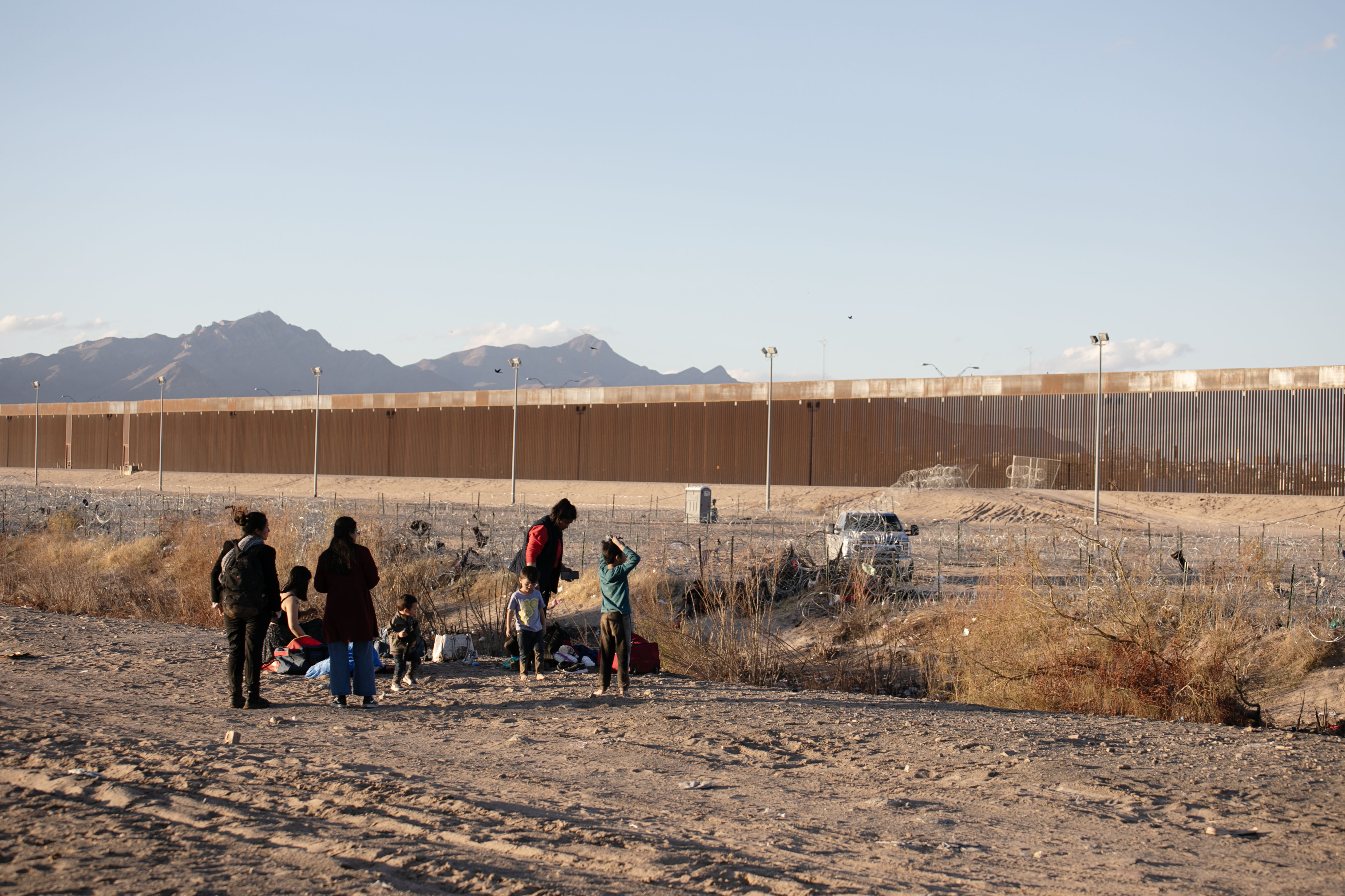 A group of immigrant prepare to cross the Rio Grande River between Juarez, Mexico and El Paso Texas on Thursday, Feb. 1, 2024. The area has become an immigration hotspot, and particularly deadly for immigrants. Large groups of immigrants have died in river crossings, from exposure in the desert and from cartel activity. (Tom Hellauer, The Gazette) (TomHellauerMultimedia Producertom.hellauer@denvergazette.comhttps://denvergazette.com/content/tncms/avatars/f/9e/622/f9e6228a-3b6b-11ed-bf10-fbb71fa8e421.f54b911252c540f1d61709edc4727a39.png)