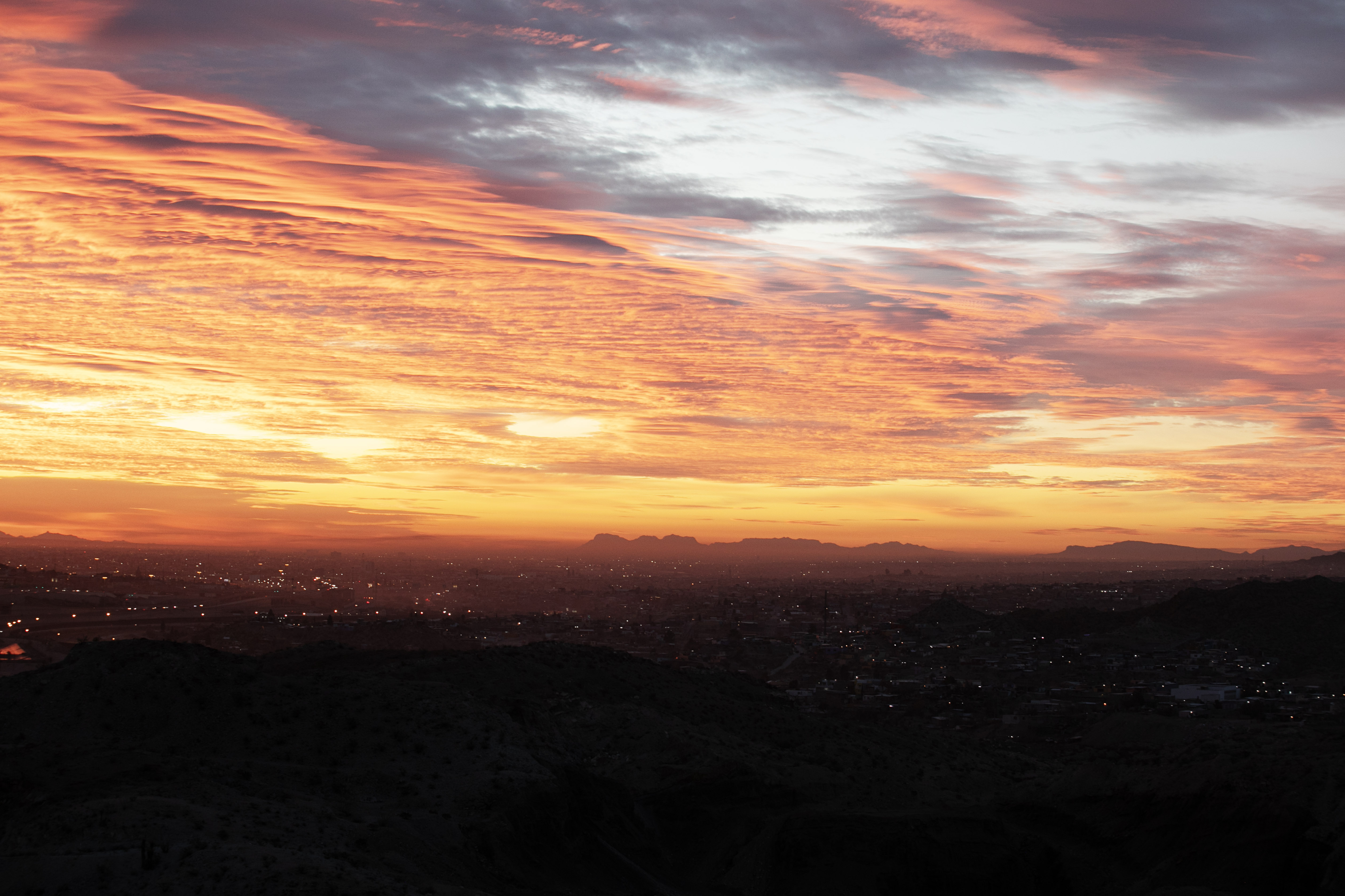 The sun rises over El Paso, Texas on the morning of Thursday, Feb. 1, 2024. (TomHellauerMultimedia Producertom.hellauer@denvergazette.comhttps://denvergazette.com/content/tncms/avatars/f/9e/622/f9e6228a-3b6b-11ed-bf10-fbb71fa8e421.f54b911252c540f1d61709edc4727a39.png)