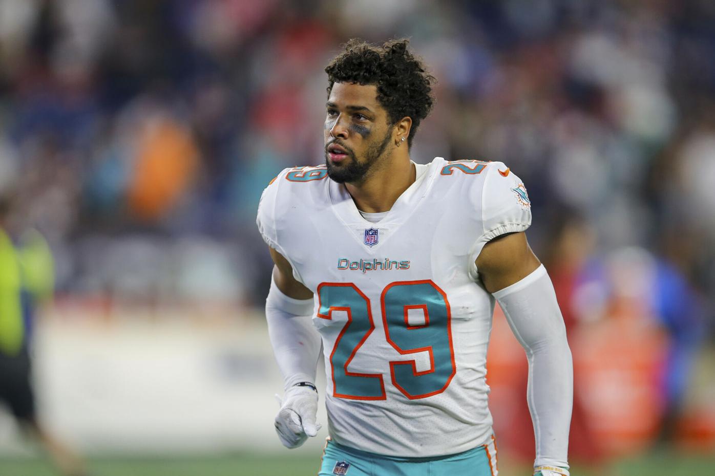 Dolphins Patriots Football