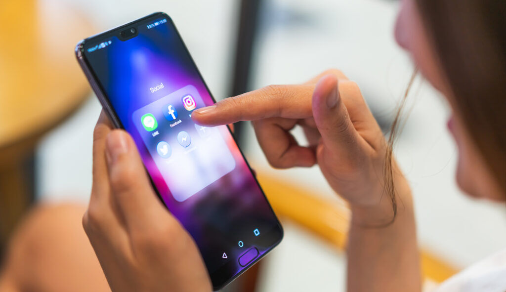 Supreme Court sets criteria for government officials blocking users on social media