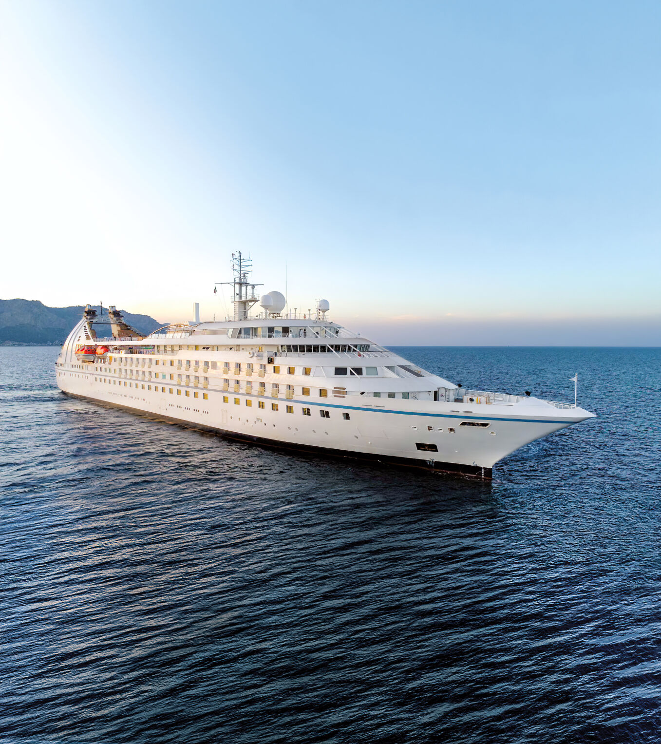 Windstar ship