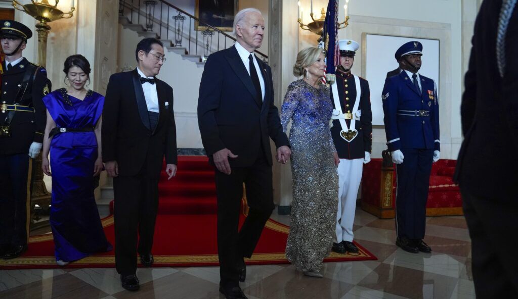White House hosts star-studded state dinner including Clintons, Bezos, and finance giants