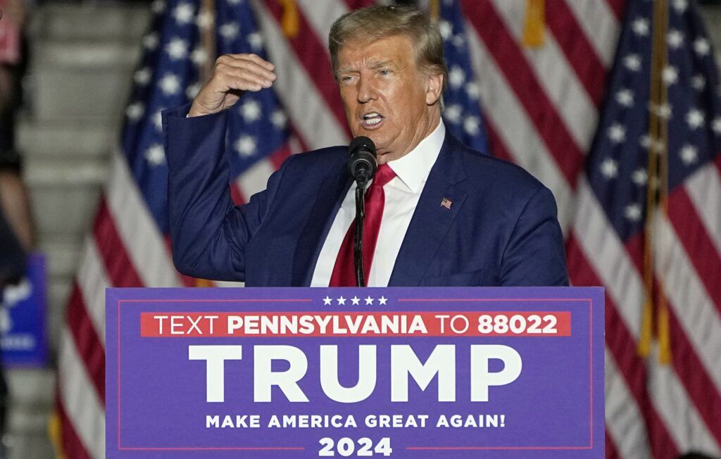 WATCH LIVE: Trump holds rally in Pennsylvania in effort to win swing state
