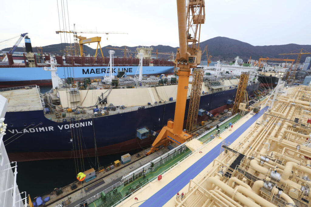 New study casts doubt on climate basis for Biden LNG pause