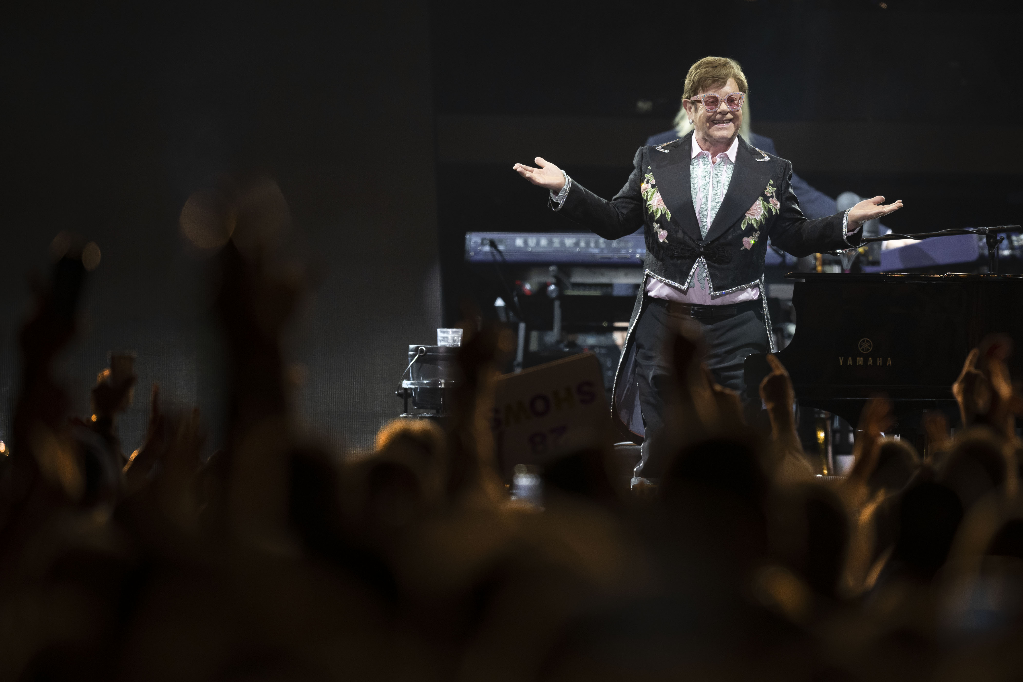 Elton John interacts with the crowd while playing a show at Ball Arena as part of his Farewell Yellow Brick Road tour on Friday, Nov. 4, 2022, in Denver, Colo. (Timothy Hurst/The Gazette) (TimHursttim.hurst@gazette.comhttps://secure.gravatar.com/avatar/aca82bd62b4ee425c598527cd6faa1b1?d=mm&r=g)