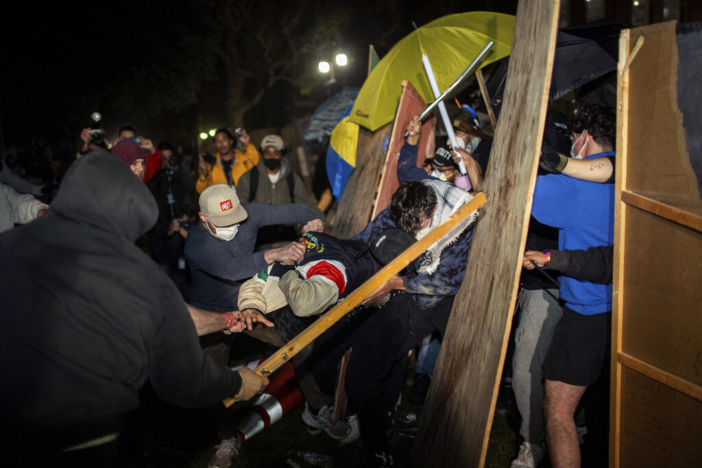 Academics called to strike at UCLA and UC Davis over campus protest response