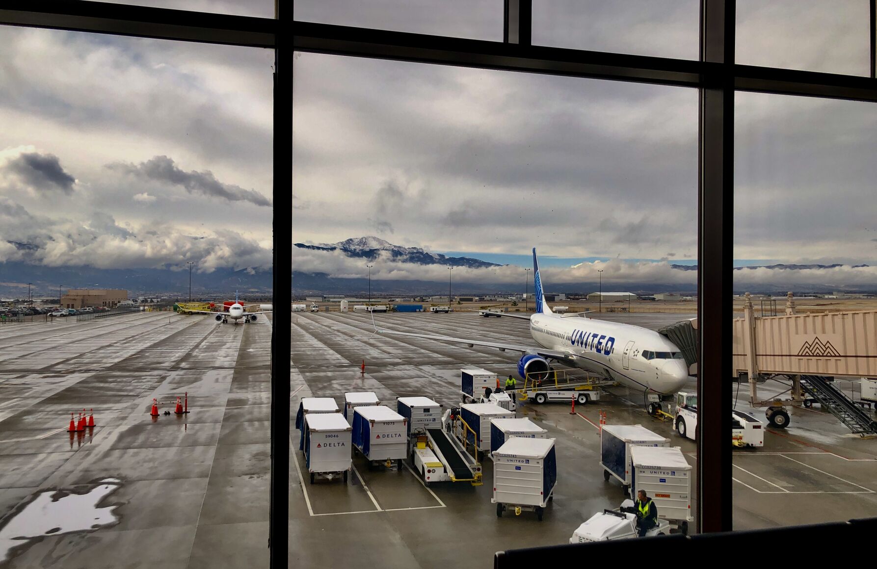 Southwest flight to Florida makes emergency landing in Colorado Springs Monday night
