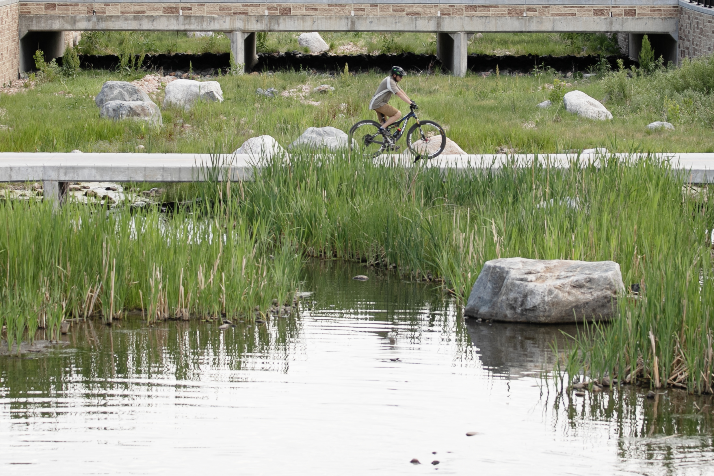 A cyclist bikes alongside Clear Creek on Tuesday, May 28, 2024. (TomHellauerMultimedia Producertom.hellauer@denvergazette.comhttps://denvergazette.com/content/tncms/avatars/f/9e/622/f9e6228a-3b6b-11ed-bf10-fbb71fa8e421.f54b911252c540f1d61709edc4727a39.png)