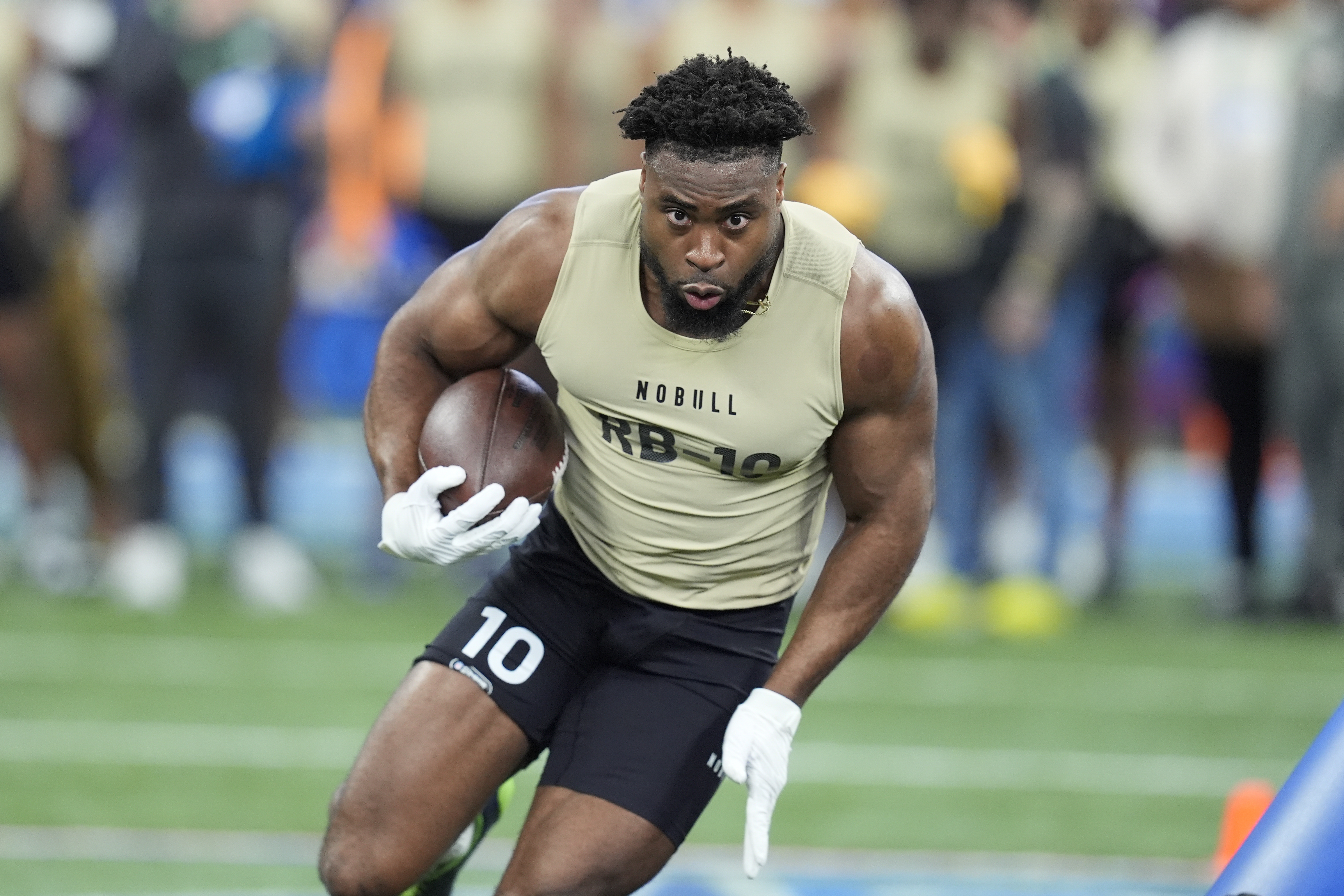 Is Javonte Williams or Audric Estime a better bet to lead Broncos in rushing? | Friday Faceoff