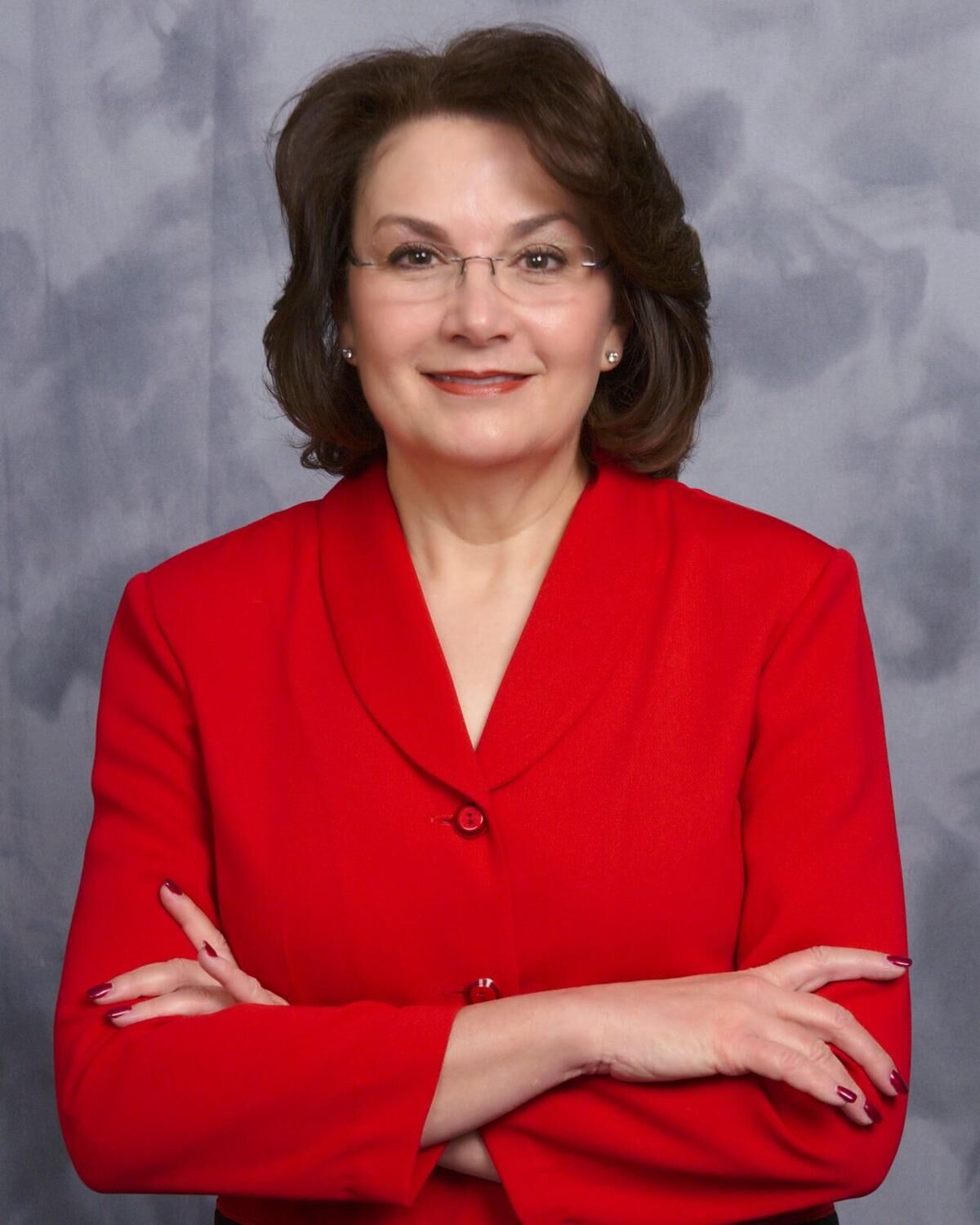 Lora Thomas, HD 43